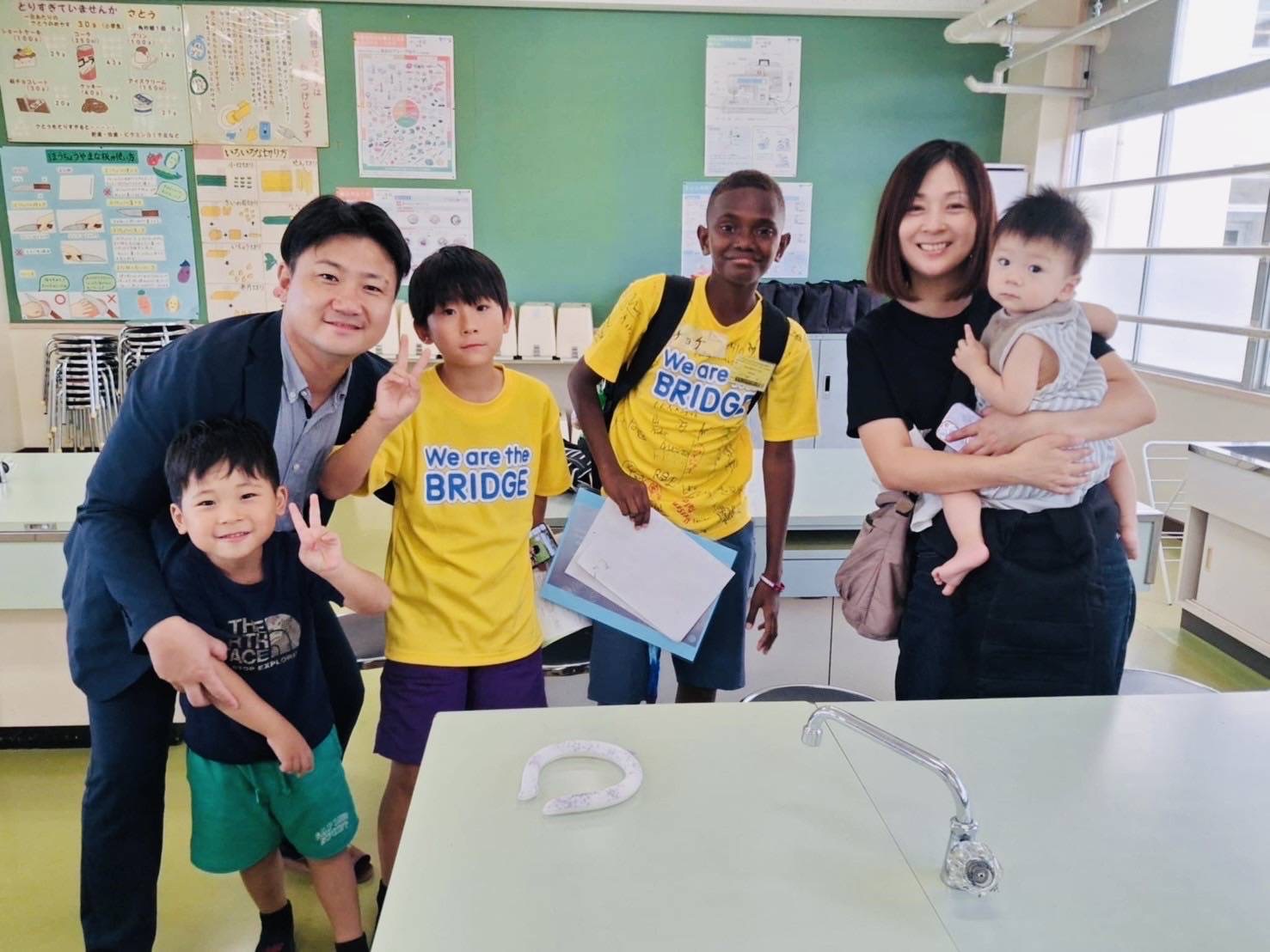 バヌアツの子を家族で受け入れ